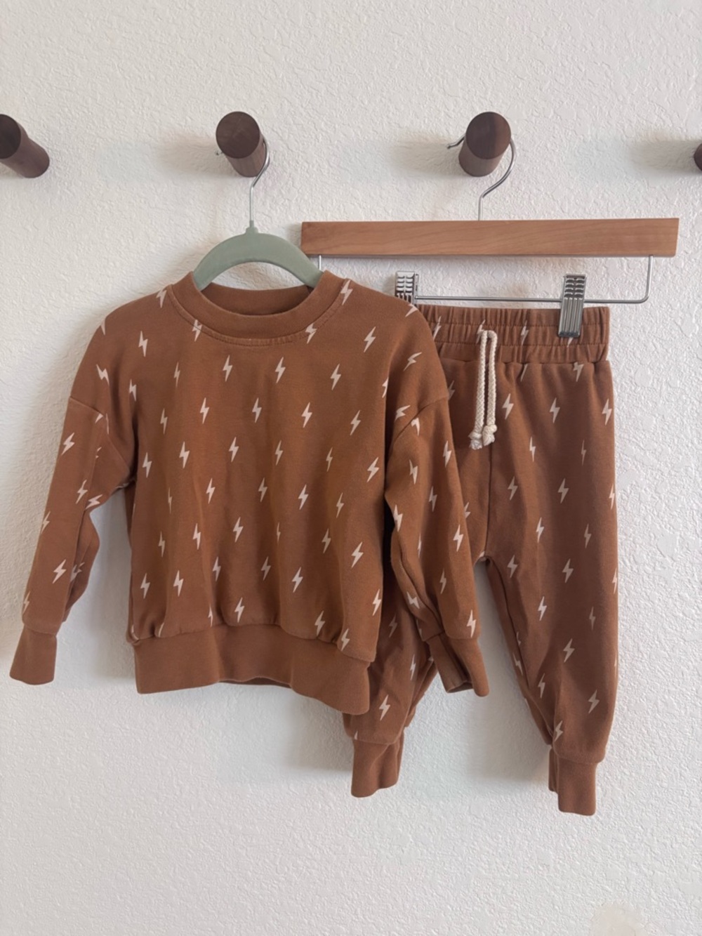 Little Panda Kids - Fall Lightning Bolt Matching Sweatshirt & Jogger Set